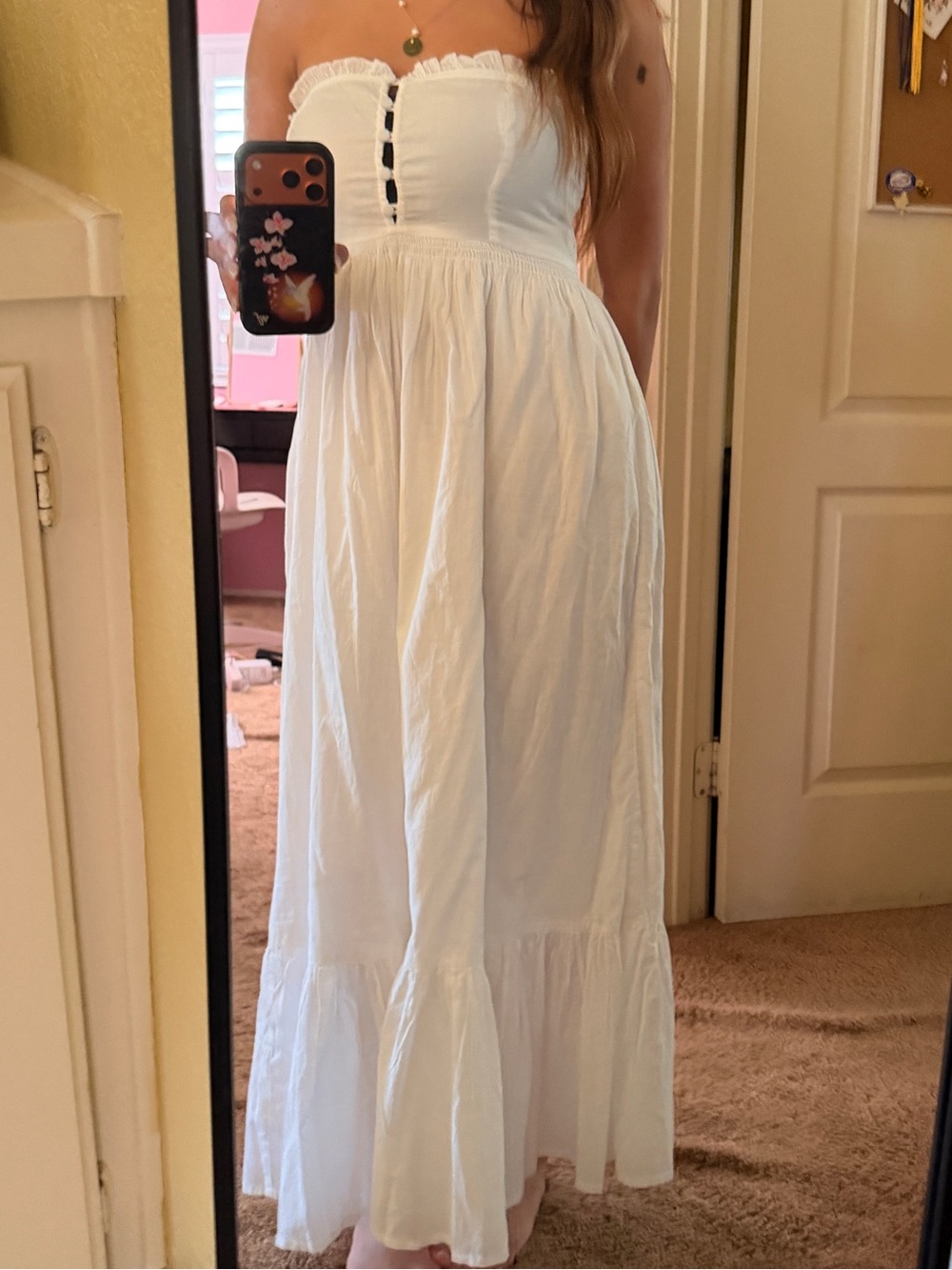 Urban Outfitters White Strapless Ruffle-Trim Maxi Dress